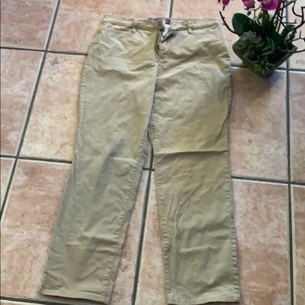 Gloria Vanderbilt Pants